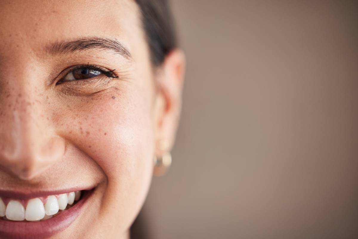 concept for how does lower eyelid surgery change your appearance